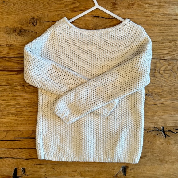 GAP Kids. Size S (6-7). Cable Knit Sweater with Pink Sequins. - Picture 4 of 5